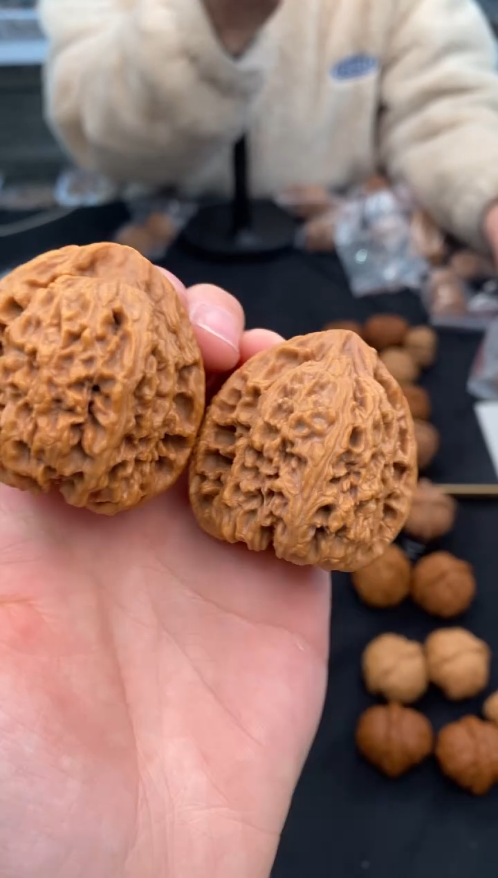 【闪购商品】文玩核桃把件南疆石41-t755