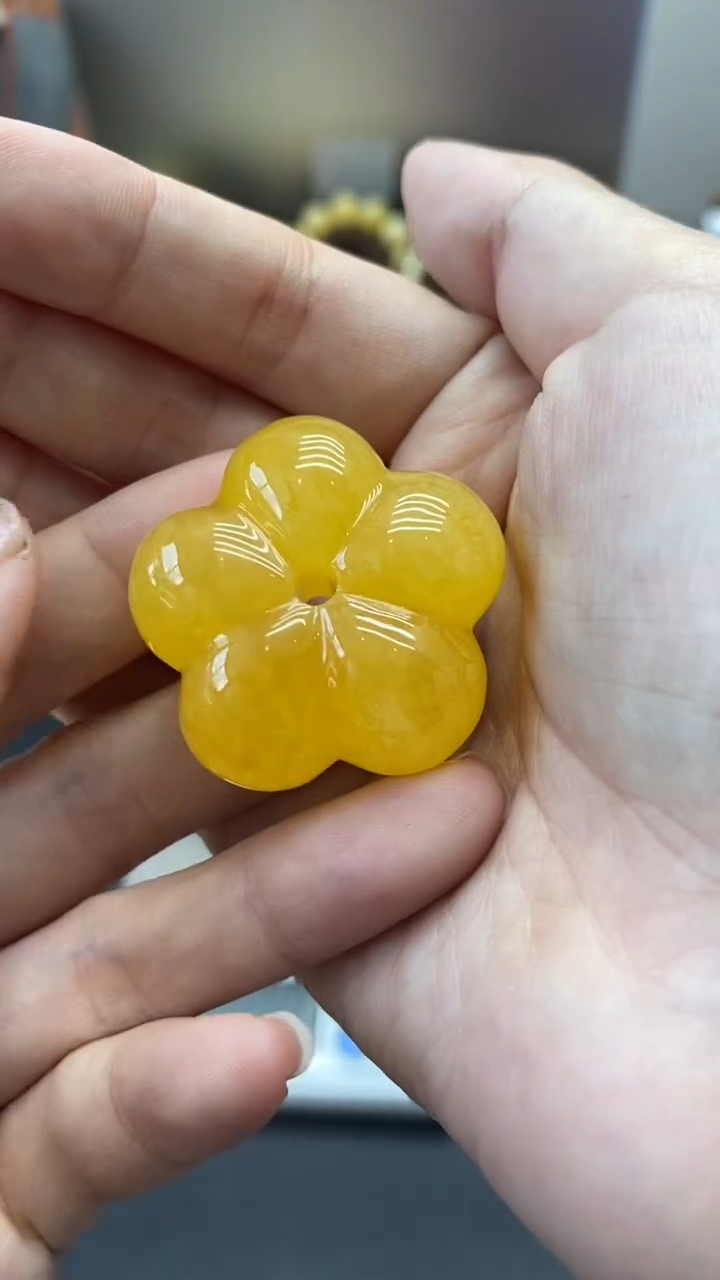 琥珀未镶嵌珠宝奇石2533瑕疵品