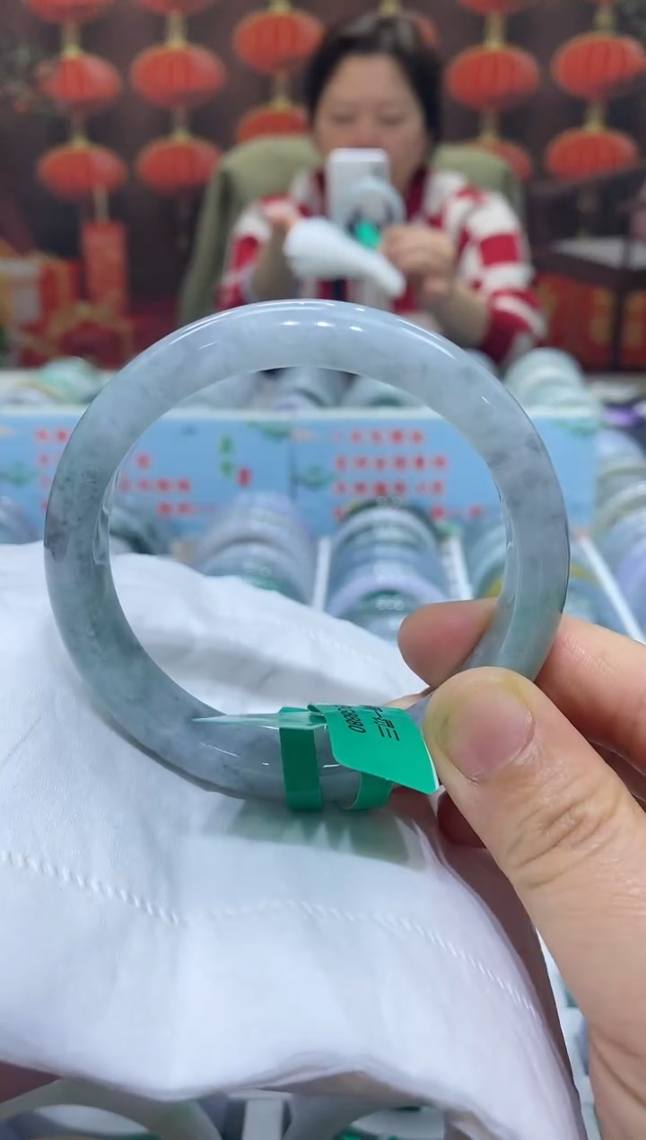 【闪购商品】翡翠手镯未镶嵌00009099