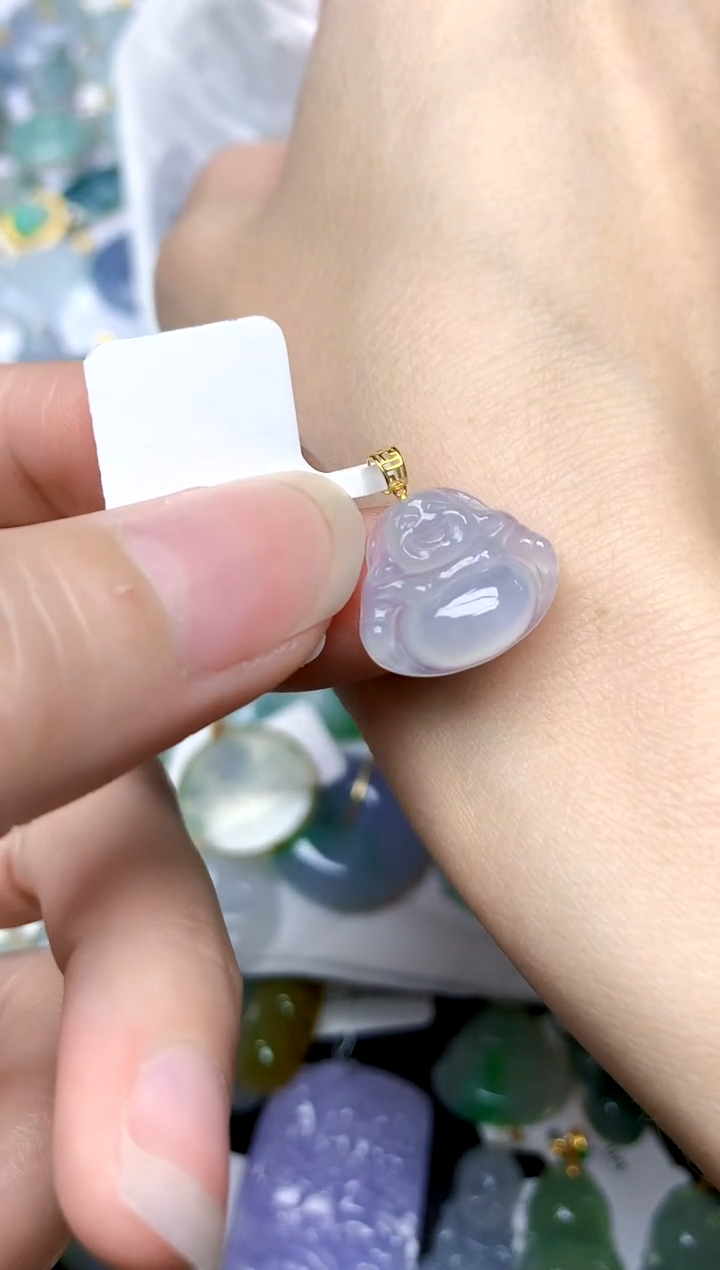 颈饰18K金镶嵌翡翠天然A货翡翠