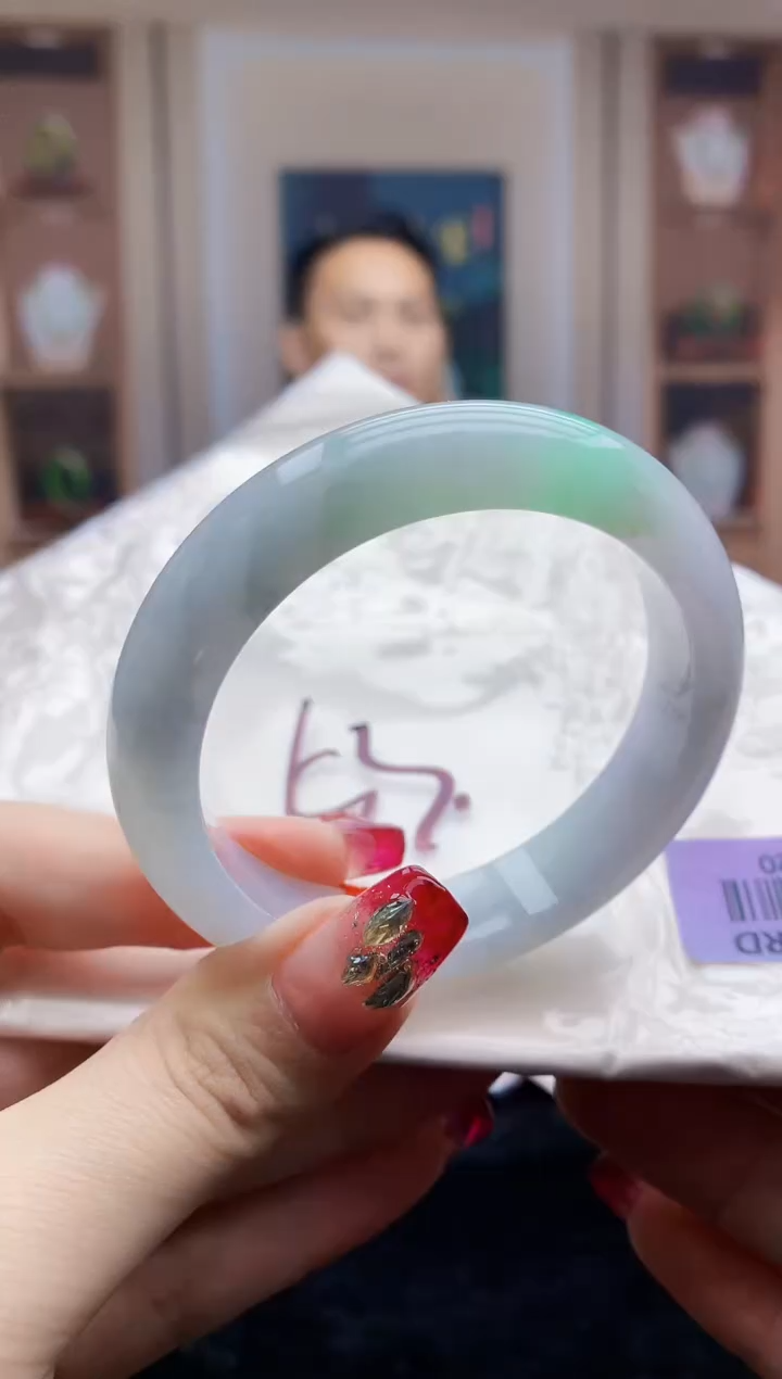 【闪购商品】翡翠手镯未镶嵌    H46-20