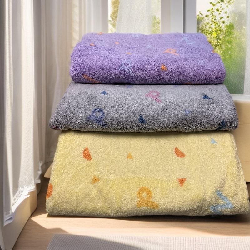 超柔珊瑚绒吸水浴巾亲肤家用加厚毛绒柔软可爱卫生间学生速干大号