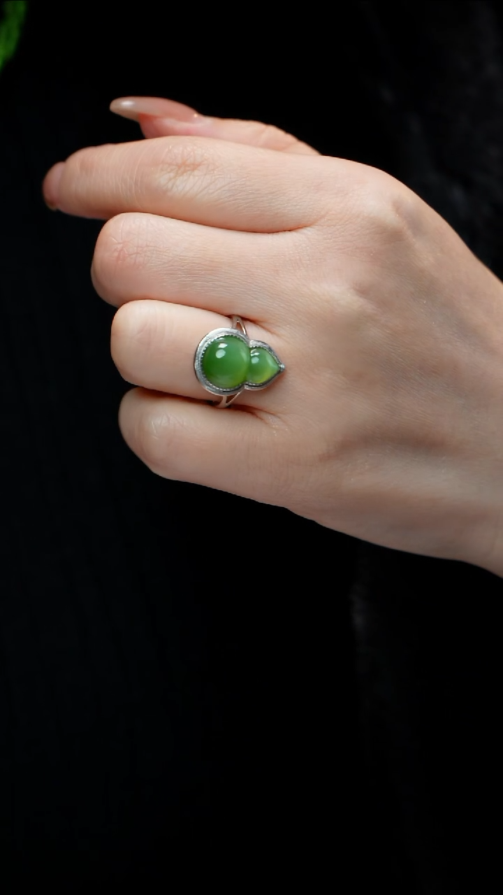 银S925镶嵌戒指和田玉（碧玉）碧玉戒指 多样性发其一