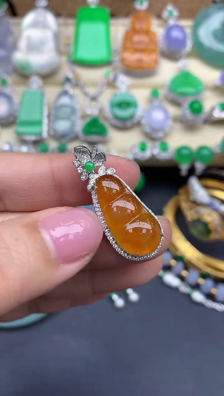 【闪购商品】翡翠颈饰18K金镶嵌439-中国好珍宝