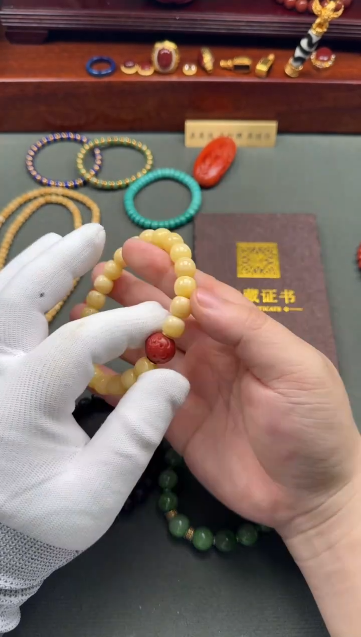 【闪购商品】蜜蜡裸石未镶嵌手串手串