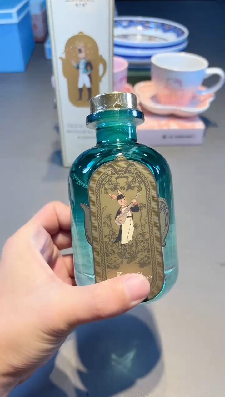 【闪购商品】瓷片空想白茶新号开播啦全场福利保正保真