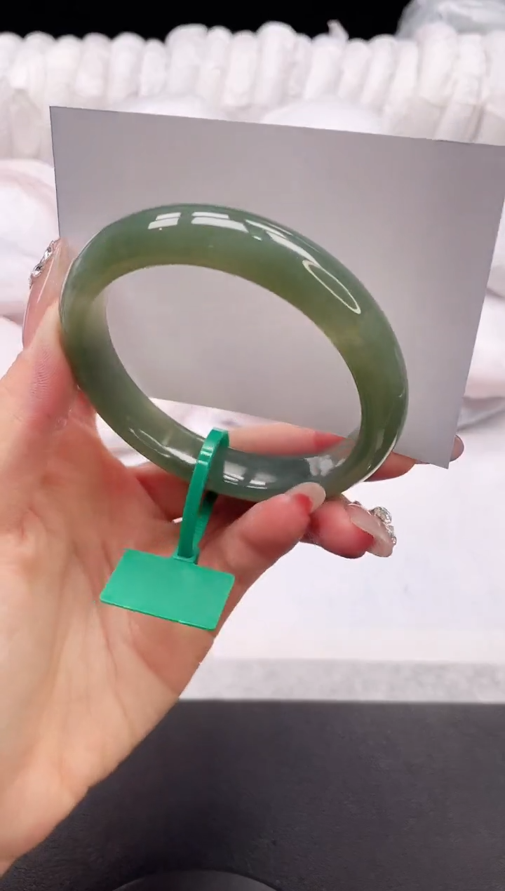 【闪购商品】和田玉手镯未镶嵌10K457-587