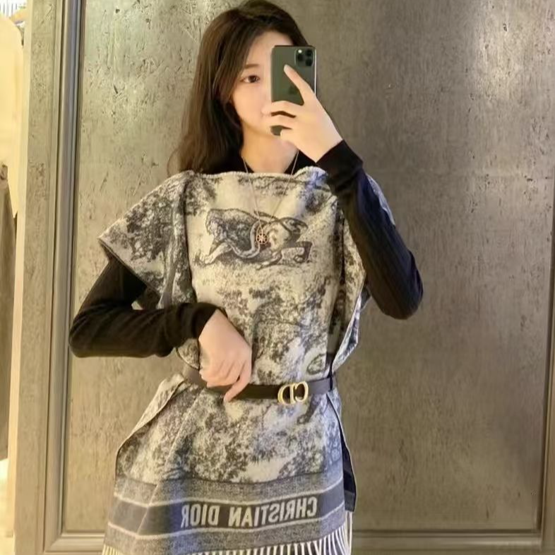 99新 DIOR/迪奥 海囤/迪奥围巾/132*68/nu19881