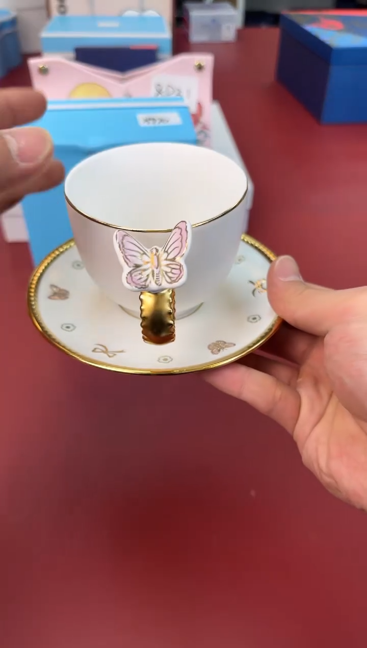 【闪购商品】瓷片新号开播全场漏@@H1660