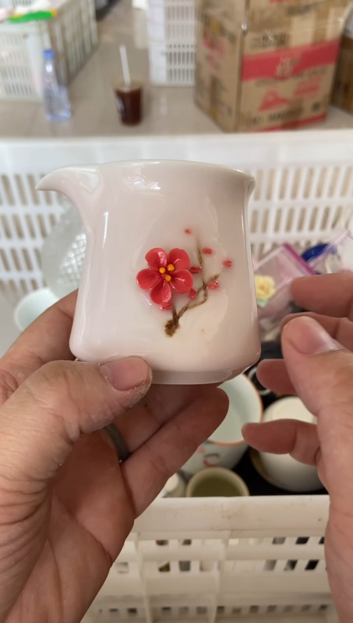 杯无运费险有瑕疵的摄影的产品有使用过的痕迹有点脏介意勿拍