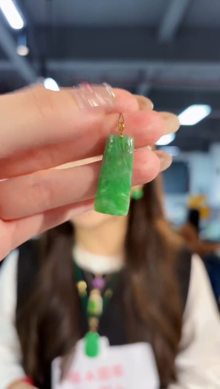 【闪购商品】翡翠颈饰18K金镶嵌缅料A货/支持复检/一件