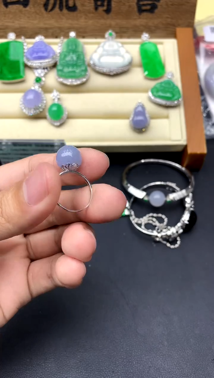 【闪购商品】翡翠戒指18K金镶嵌255-中国好珍宝