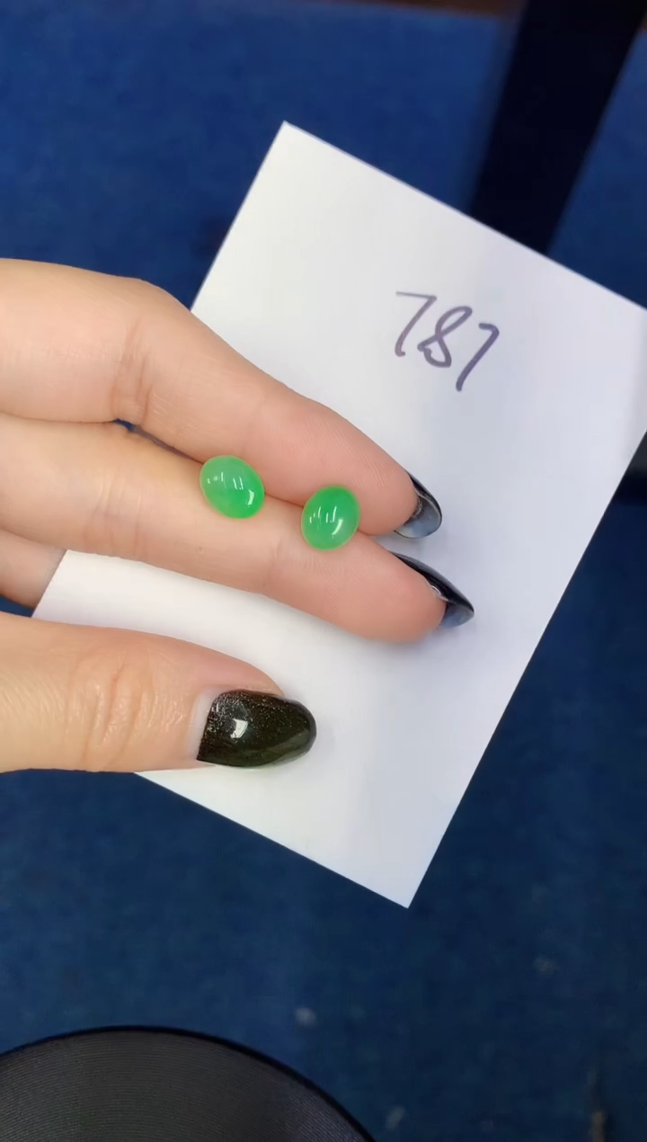 【闪购商品】翡翠18K金镶嵌颈饰0000000000