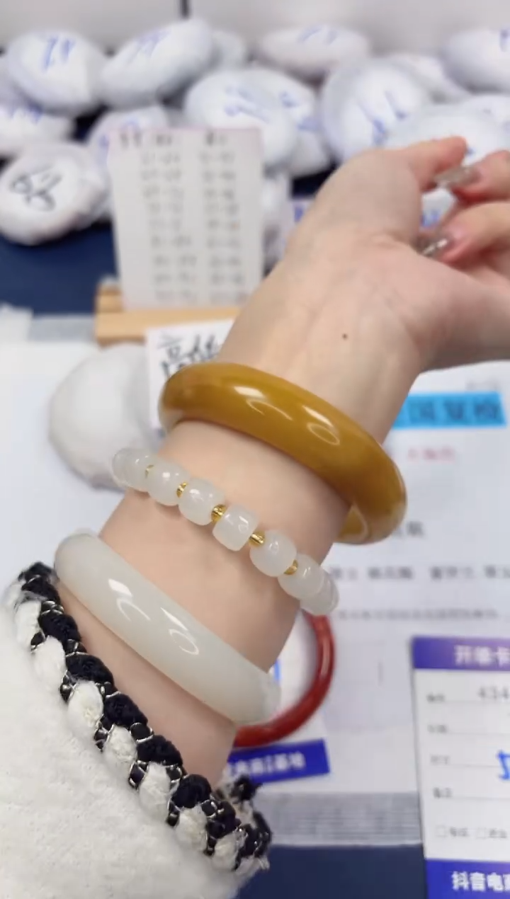 【闪购商品】石英质玉手镯合金434-财气镯-圈口58