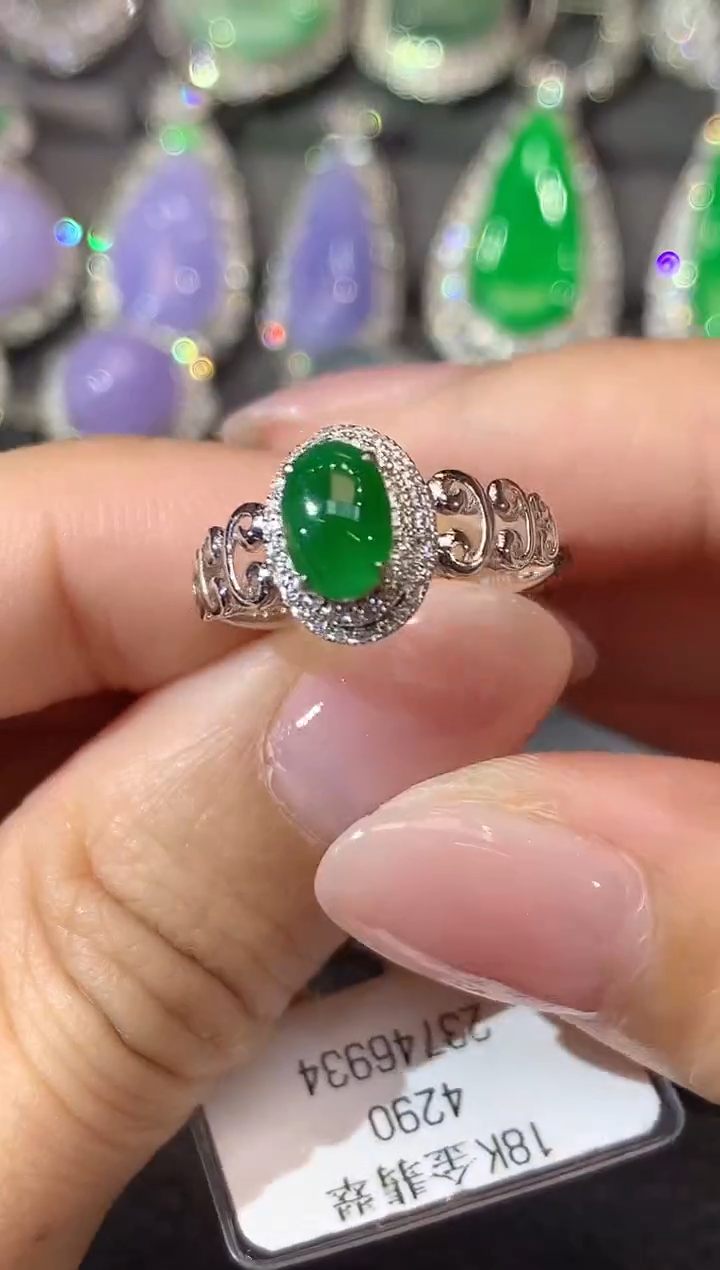 18K金镶嵌戒指翡翠A56