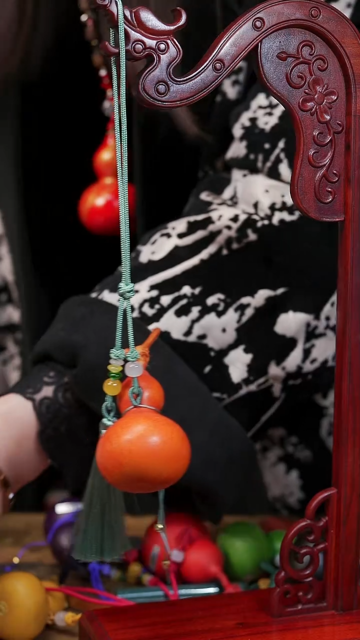 188 漆艺工艺小葫芦9.9