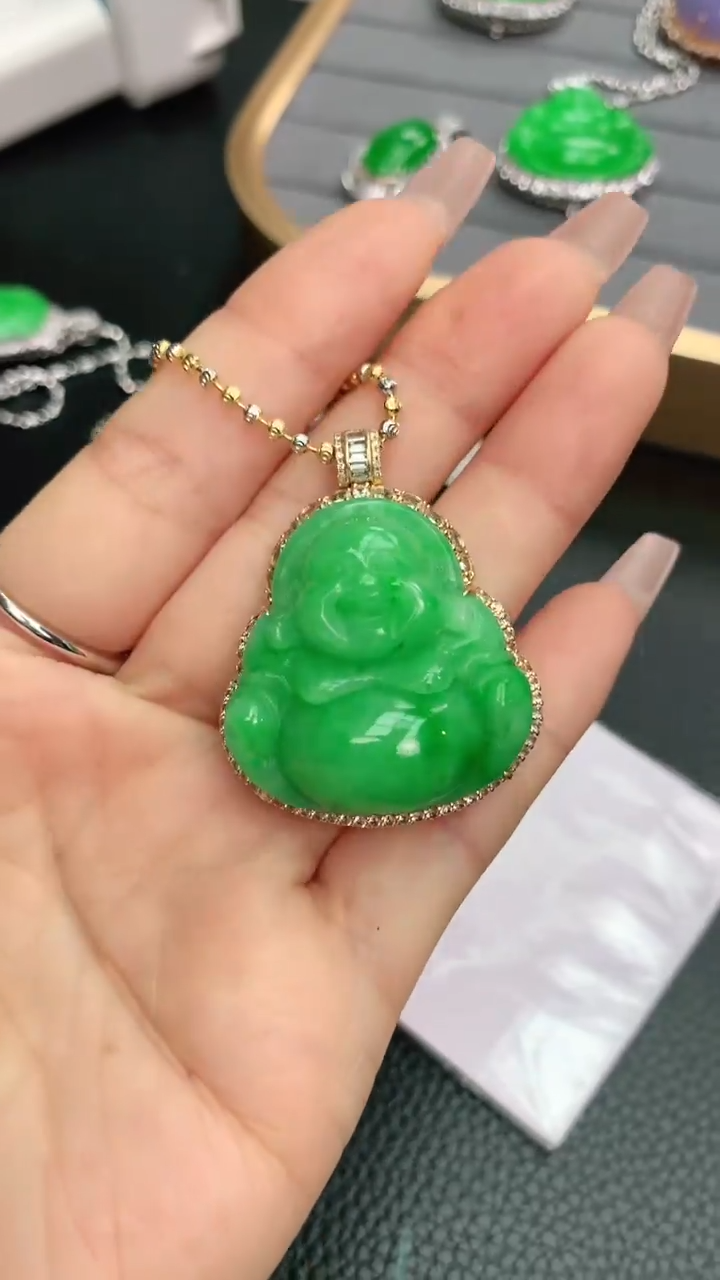 【闪购商品】翡翠颈饰18K金镶嵌赠礼盒证书