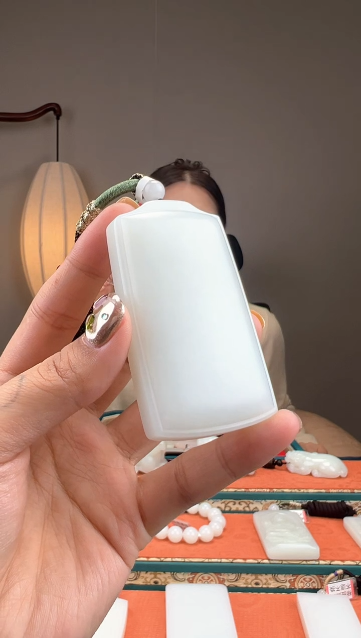 【闪购商品】和田玉颈饰未镶嵌1