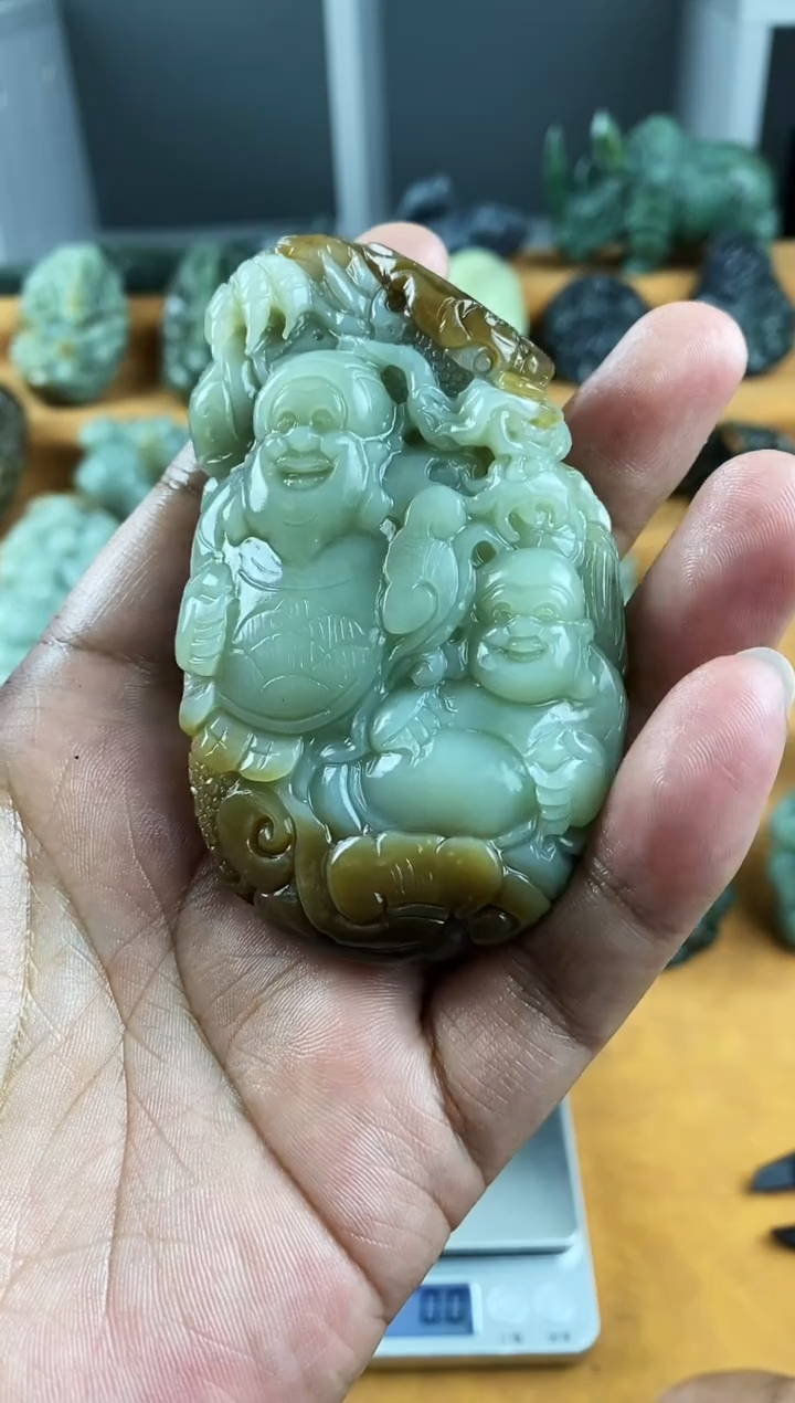 未镶嵌和田玉把件1