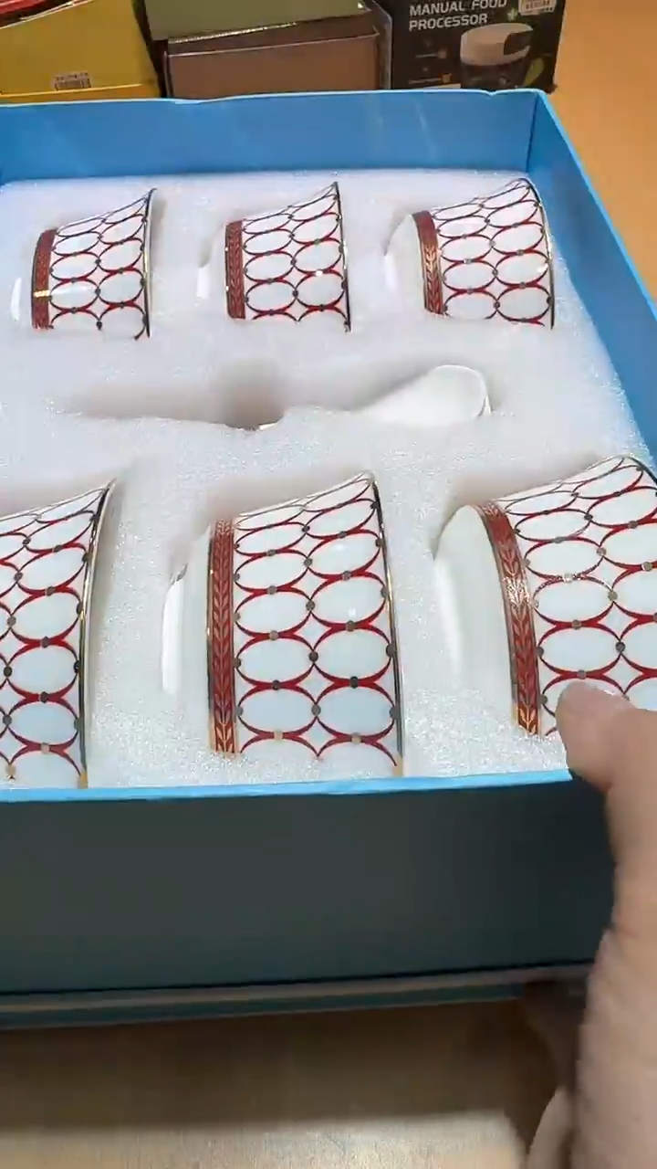 【闪购商品】瓷片锅碗瓢盆一件不剩