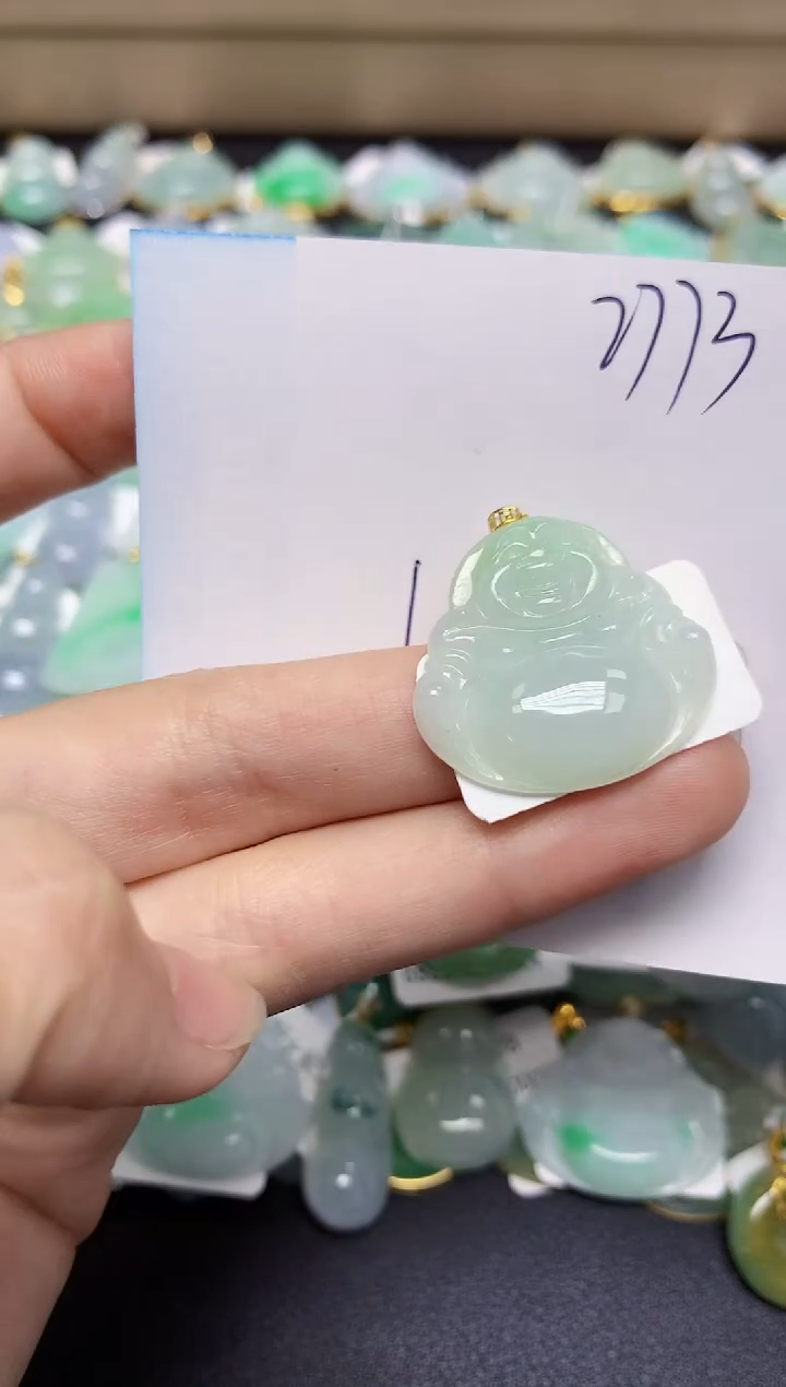 翡翠18K金镶嵌颈饰 天然翡翠A货