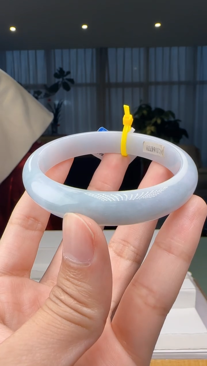 【闪购商品】翡翠手镯未镶嵌XM@@WS1WX27843