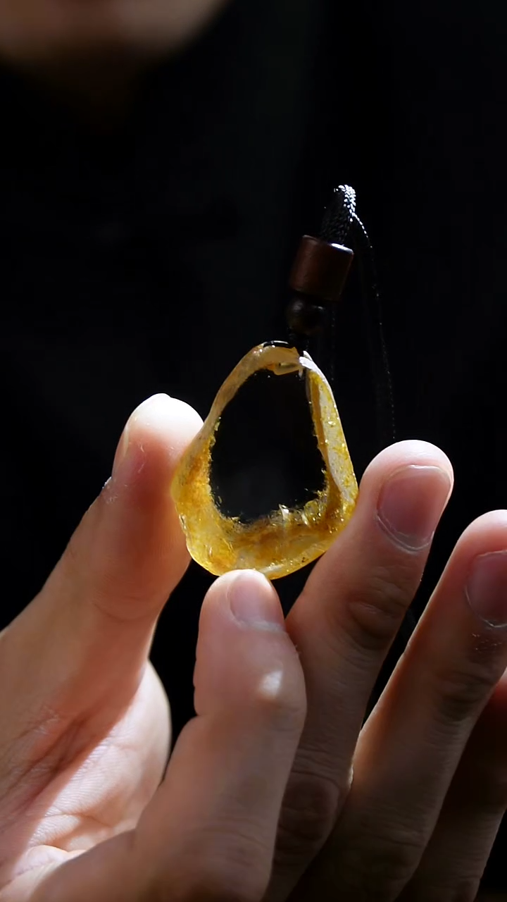 吊坠(赠链)未镶嵌水晶水晶