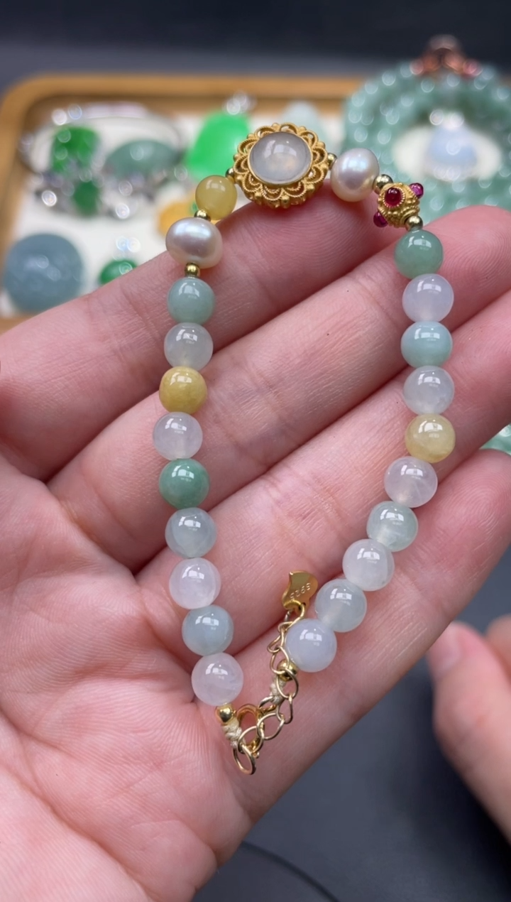 【闪购商品】翡翠手链银S925镶嵌37.........