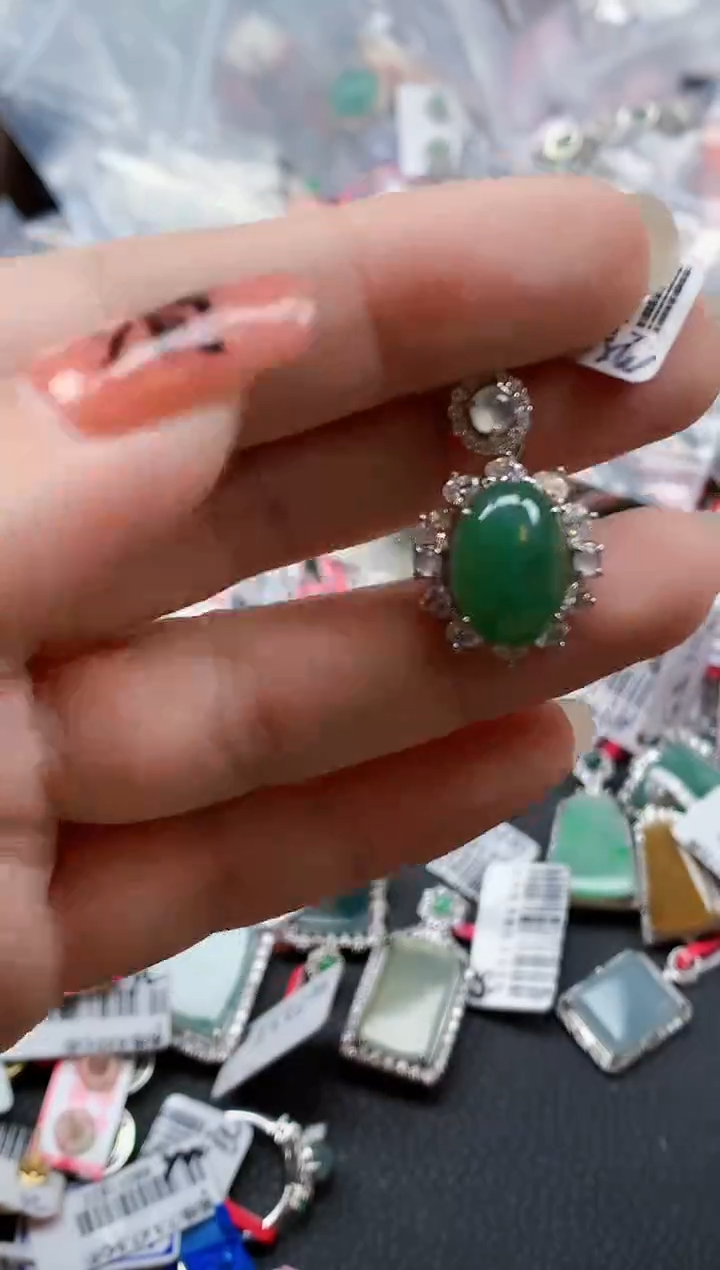 银S925镶嵌戒指翡翠天然A货缅甸翡翠