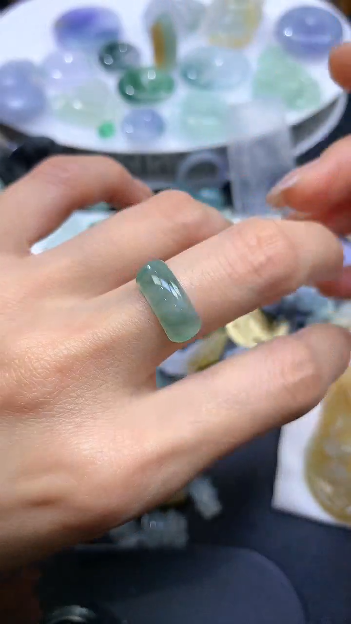 【闪购商品】定制翡翠未镶嵌翡翠