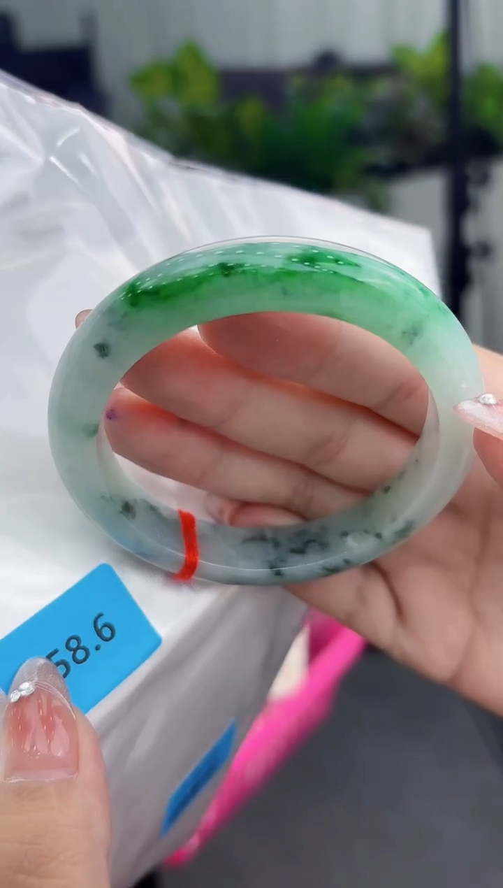 【闪购商品】翡翠手镯未镶嵌翡翠手镯