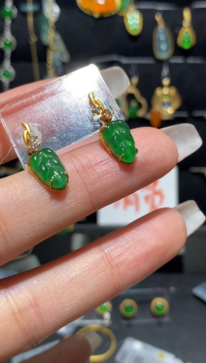 【闪购商品】翡翠耳饰18K金镶嵌耳饰