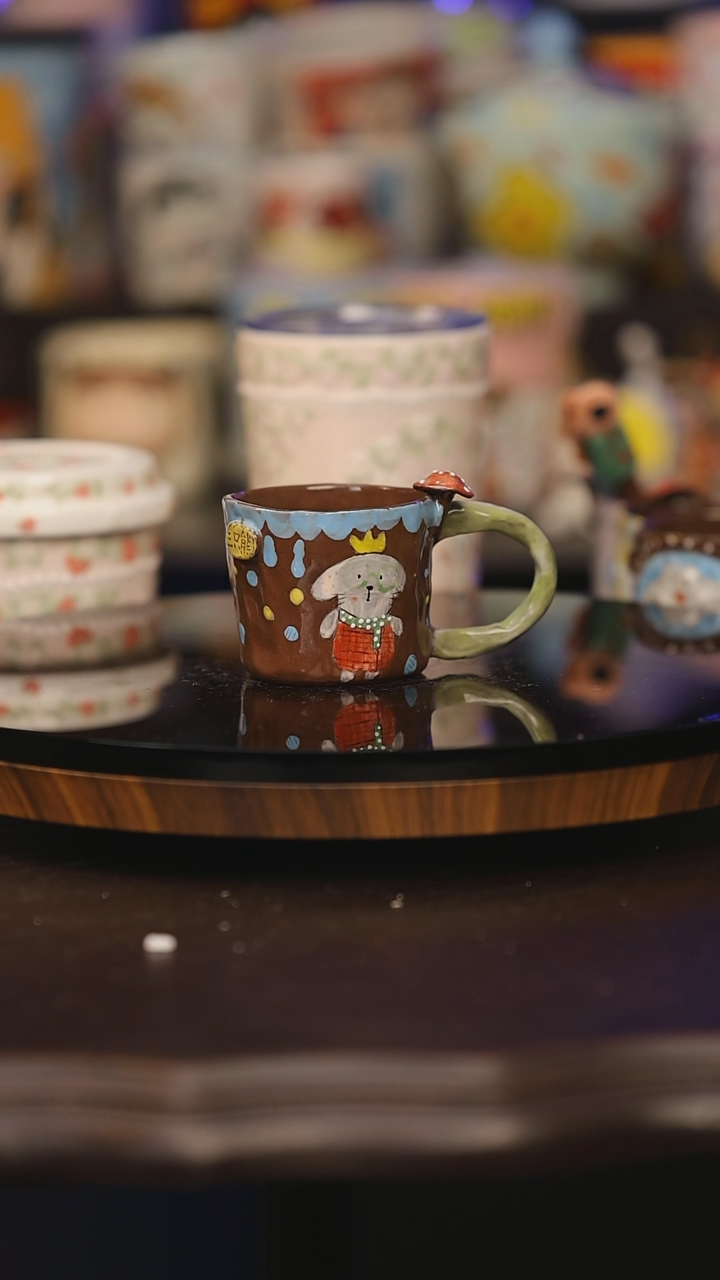【闪购商品】摆件景德镇釉下彩绘设计师款式陶瓷