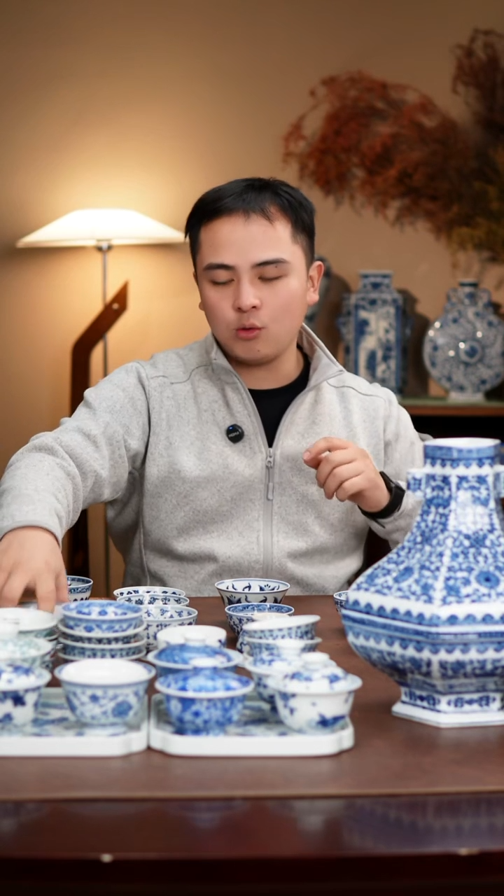 摆件陶春***里景德镇瓷器，青花瓷手绘茶具~