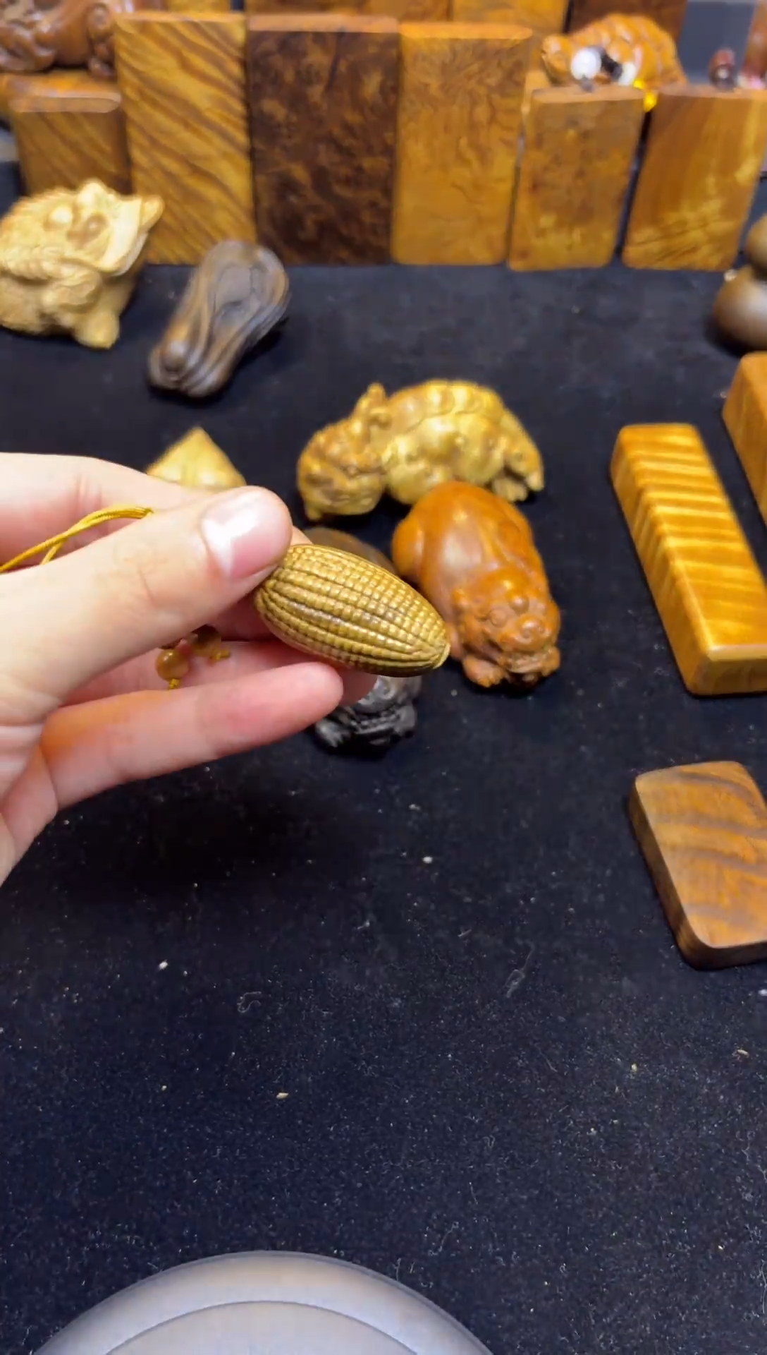 【闪购商品】楠木（金丝楠）其他玉米挂件72