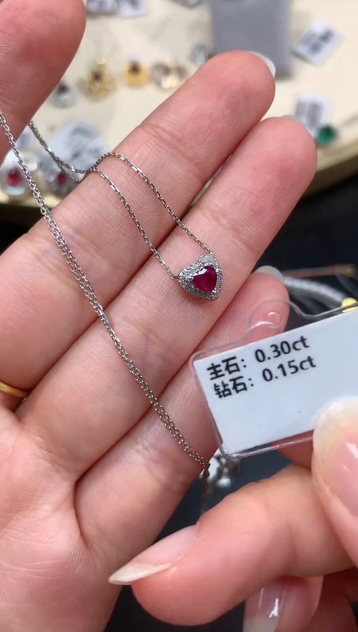 【闪购商品】红宝石项链18K金镶嵌A418|2980