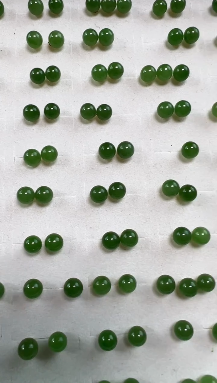 【闪购商品】和田玉耳钉18K金镶嵌和田玉耳钉多样性发货拍一发一