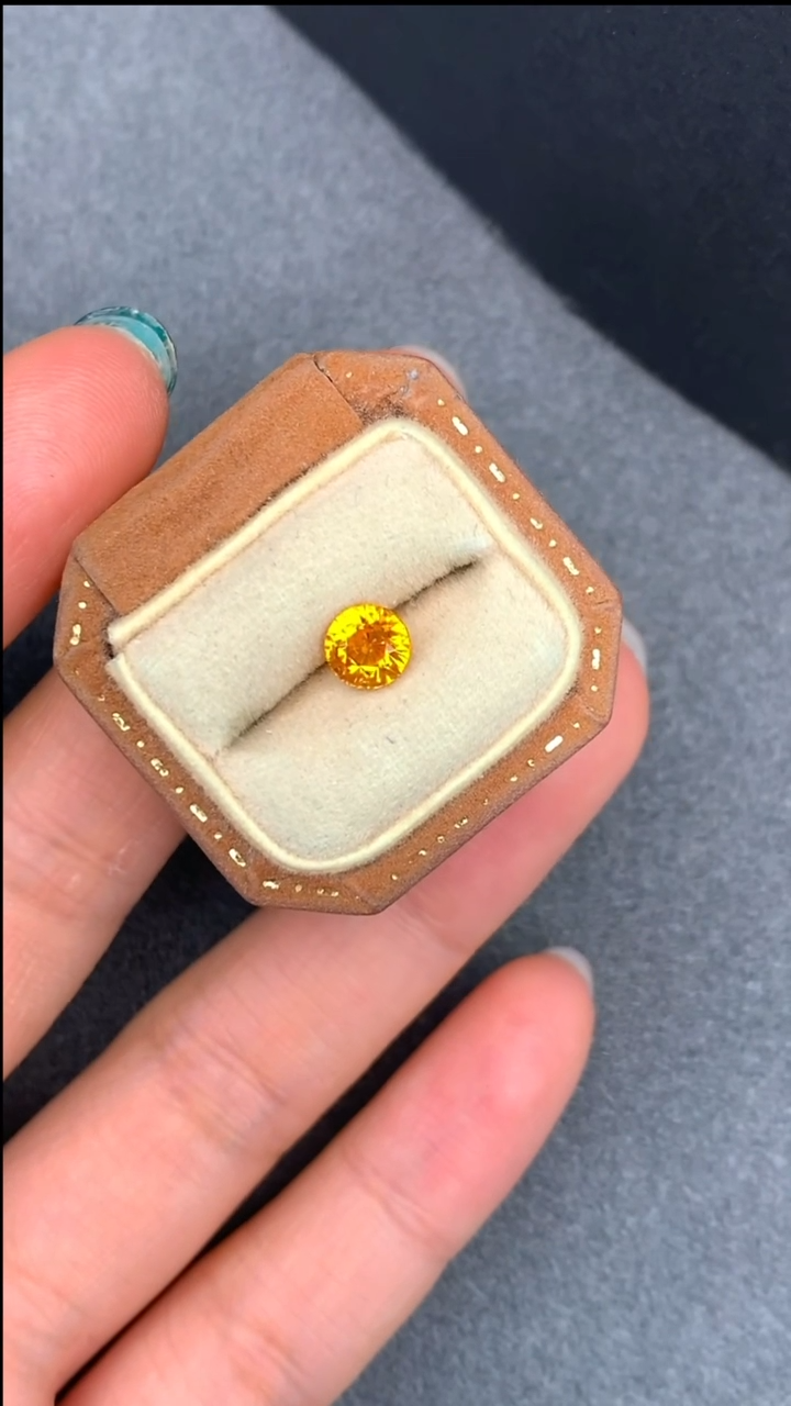 【闪购商品】蓝宝石裸石未镶嵌1.07克拉