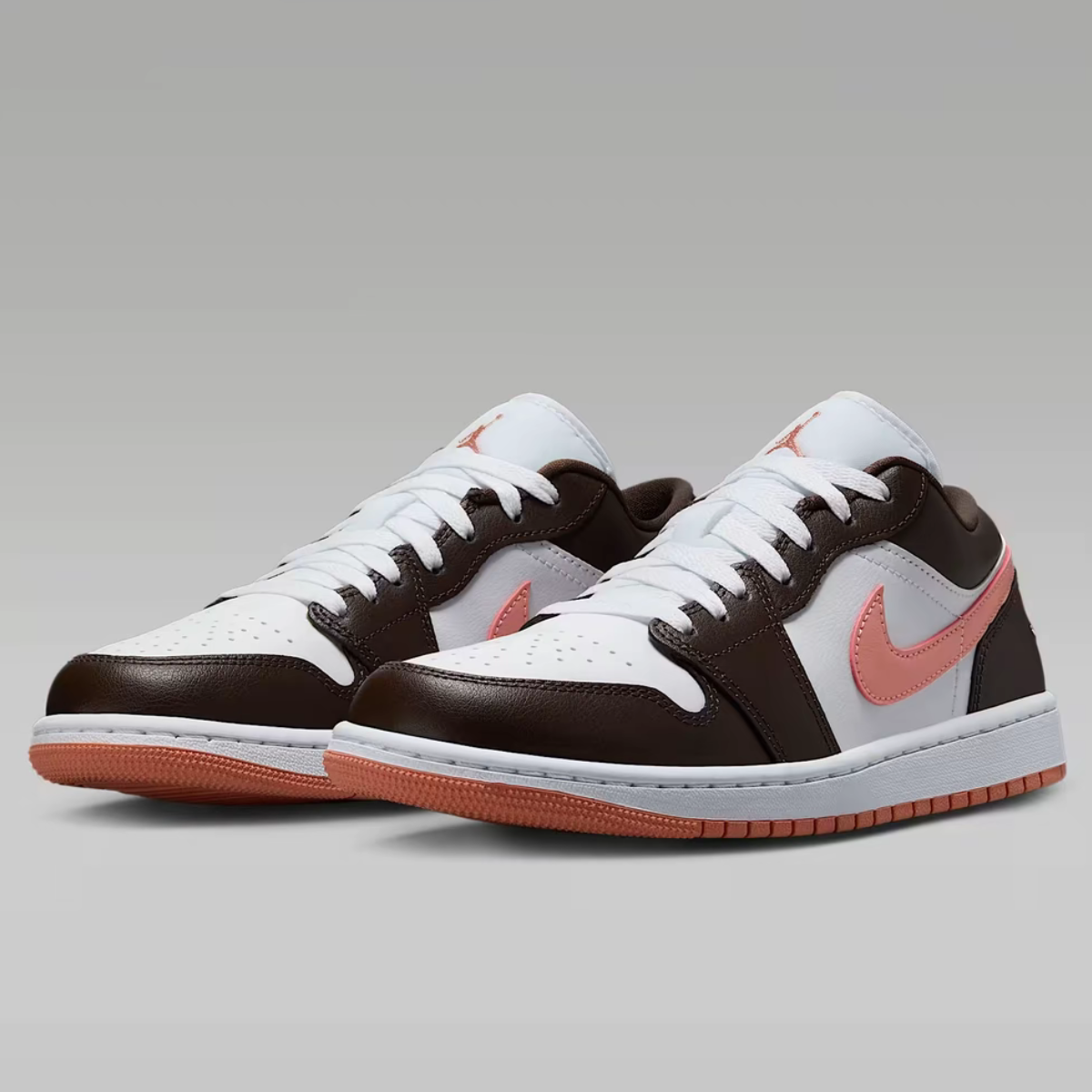 NIKE/耐克AJ1LOW 女款新款低帮复古休闲运动鞋DC0774182#HN