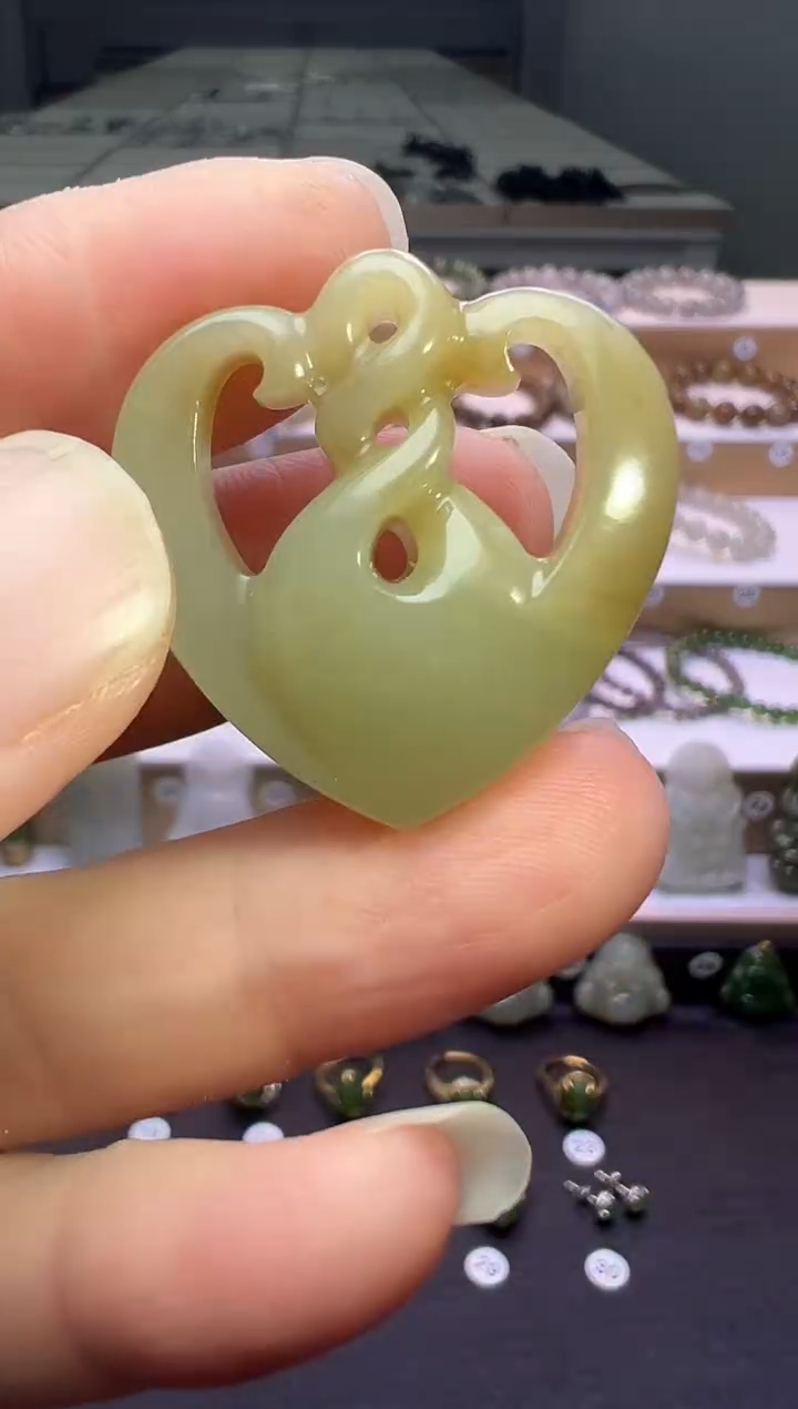 颈饰未镶嵌和田玉113号链接