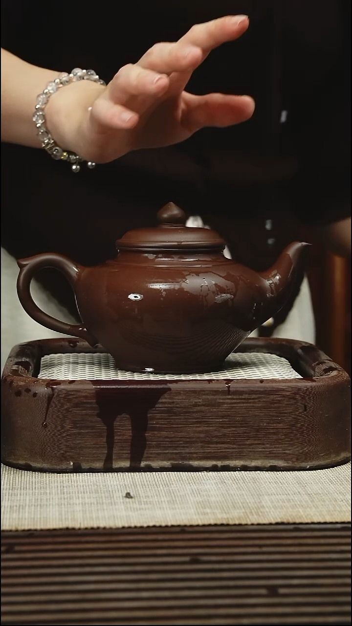 茶壶紫砂400CC  