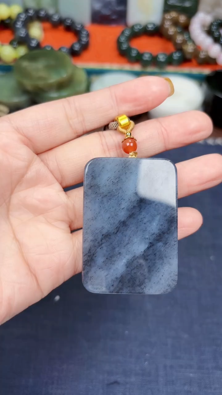 颈饰未镶嵌和田玉和田玉