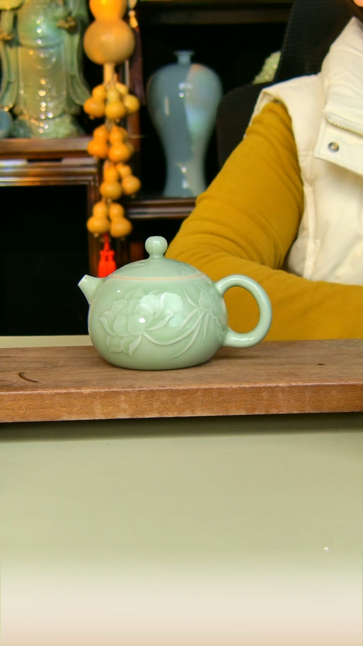 汝瓷荷花西施全手工原矿豆绿不完美