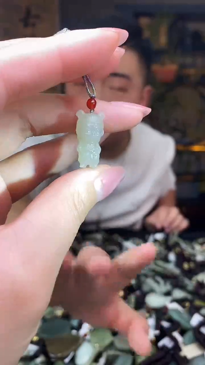 颈饰未镶嵌和田玉多样性发货，拍一发一