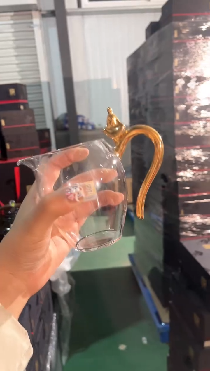 【闪购商品】晶焱手描金无视佛公道杯