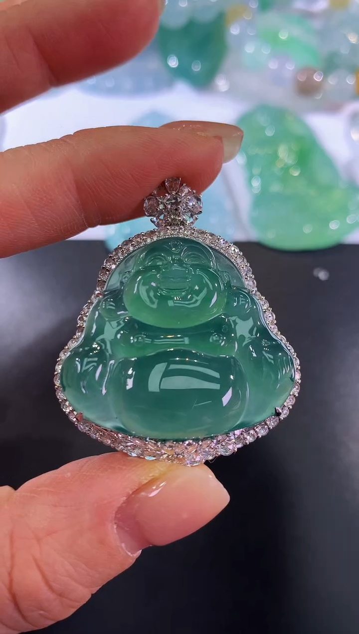 【闪购商品】翡翠颈饰18K金镶嵌！！！