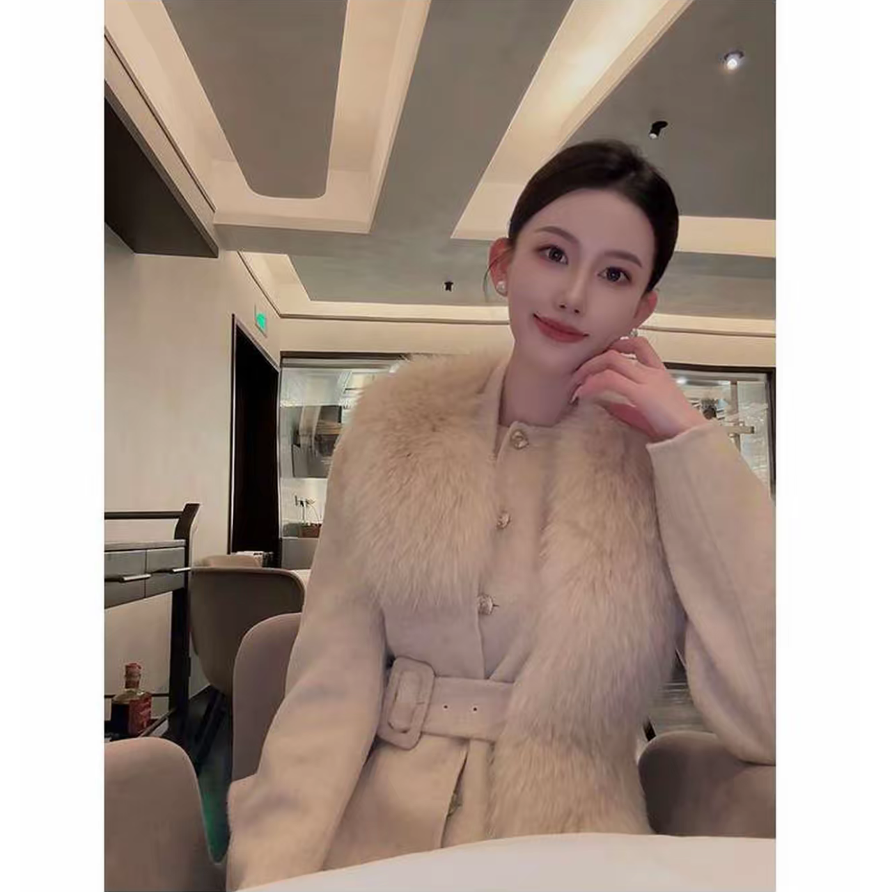 气质时尚短款毛呢外套女2025秋冬新款设计感收腰显瘦外套S811245