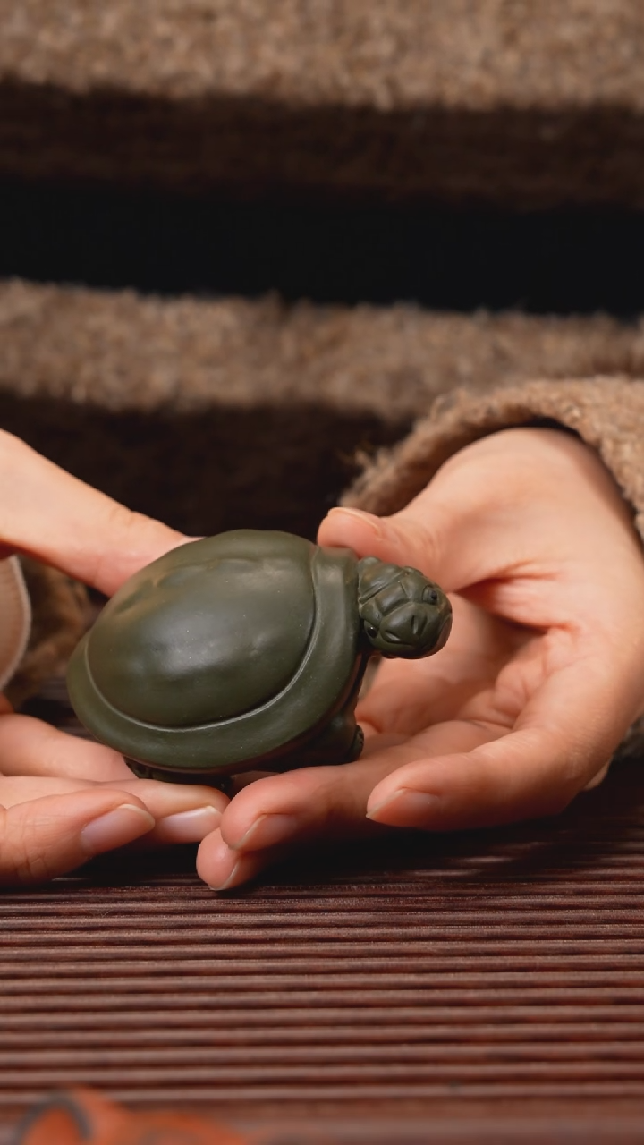 【闪购商品】紫砂茶宠绿泥小龟