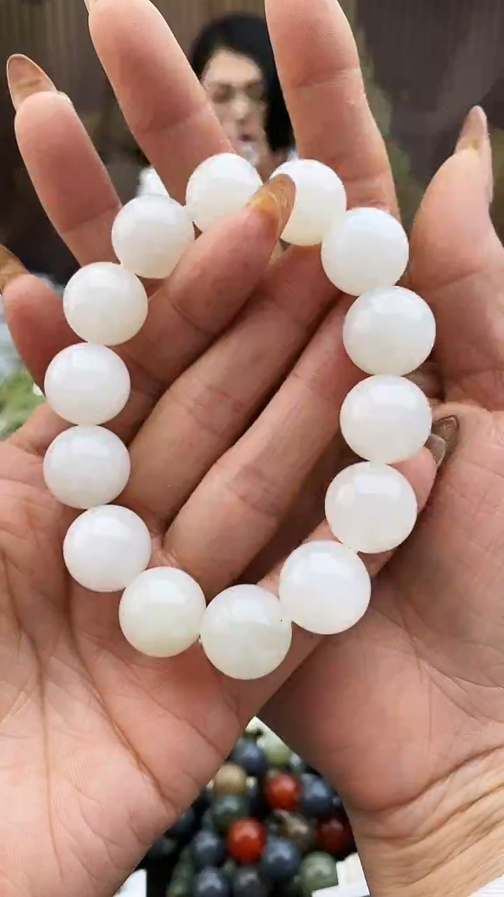 未镶嵌手串和田玉且末白16有包容