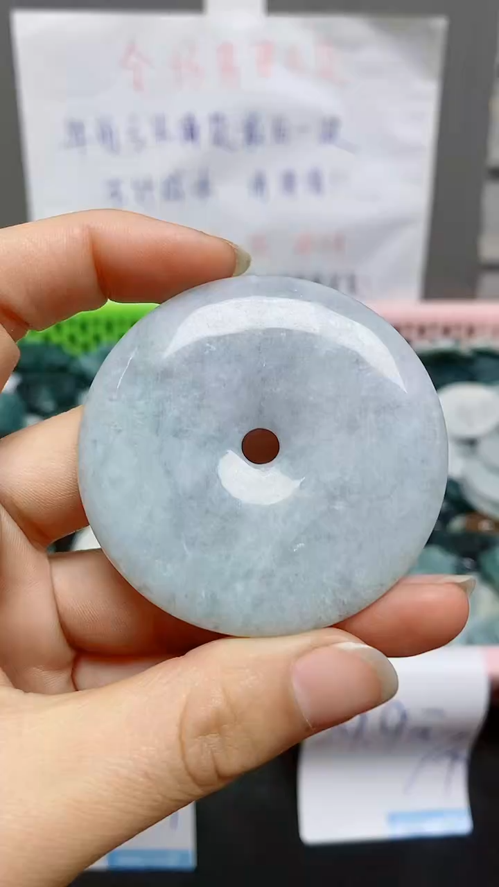【闪购商品】翡翠颈饰未镶嵌天然翡翠A货